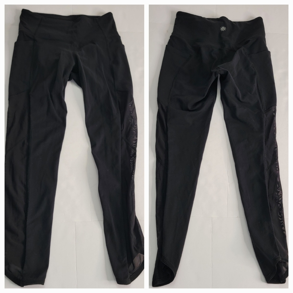 Athleta XS Leggings High Rise Chauranga To Town Mesh Capri Side Pockets Black